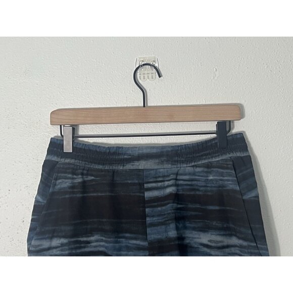Lululemon Channel Cross Short 7" High Tide Multi Size Medium - Picture 2 of 10